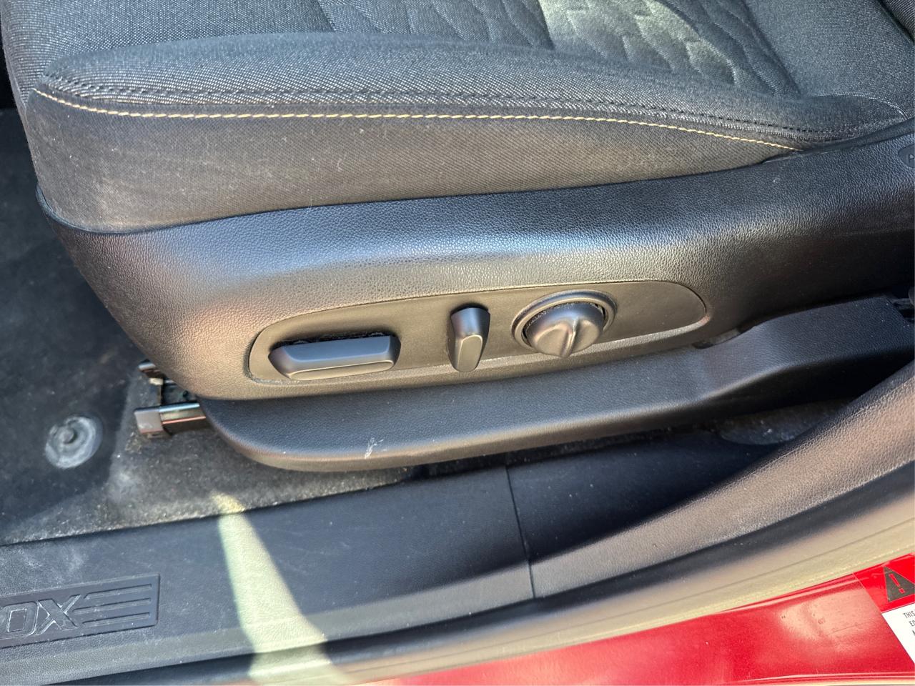 2019 Chevrolet Equinox LT (1LT) - Photo #16