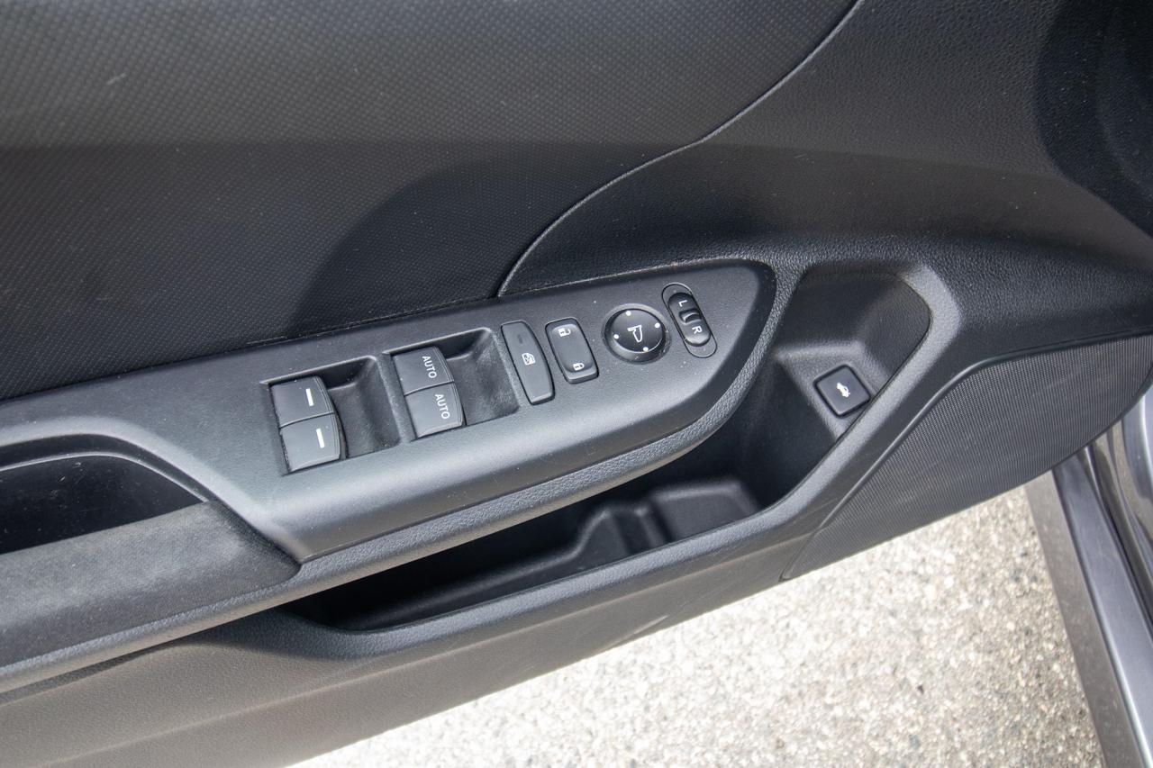 2020 Honda Civic LX Photo5
