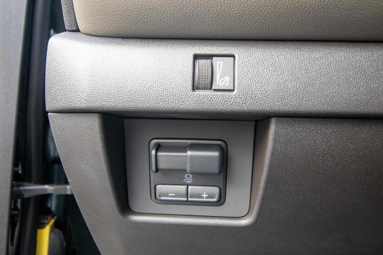 2023 Chevrolet Colorado 4WD Crew Cab ZR2 Photo5