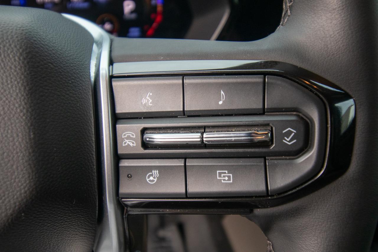 2023 Chevrolet Colorado 4WD Crew Cab ZR2 Photo5