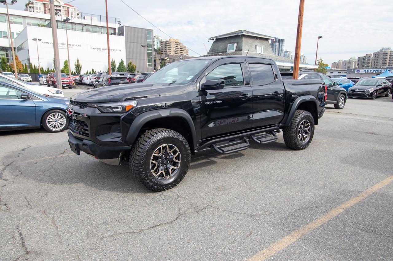 2023 Chevrolet Colorado 4WD Crew Cab ZR2 Photo