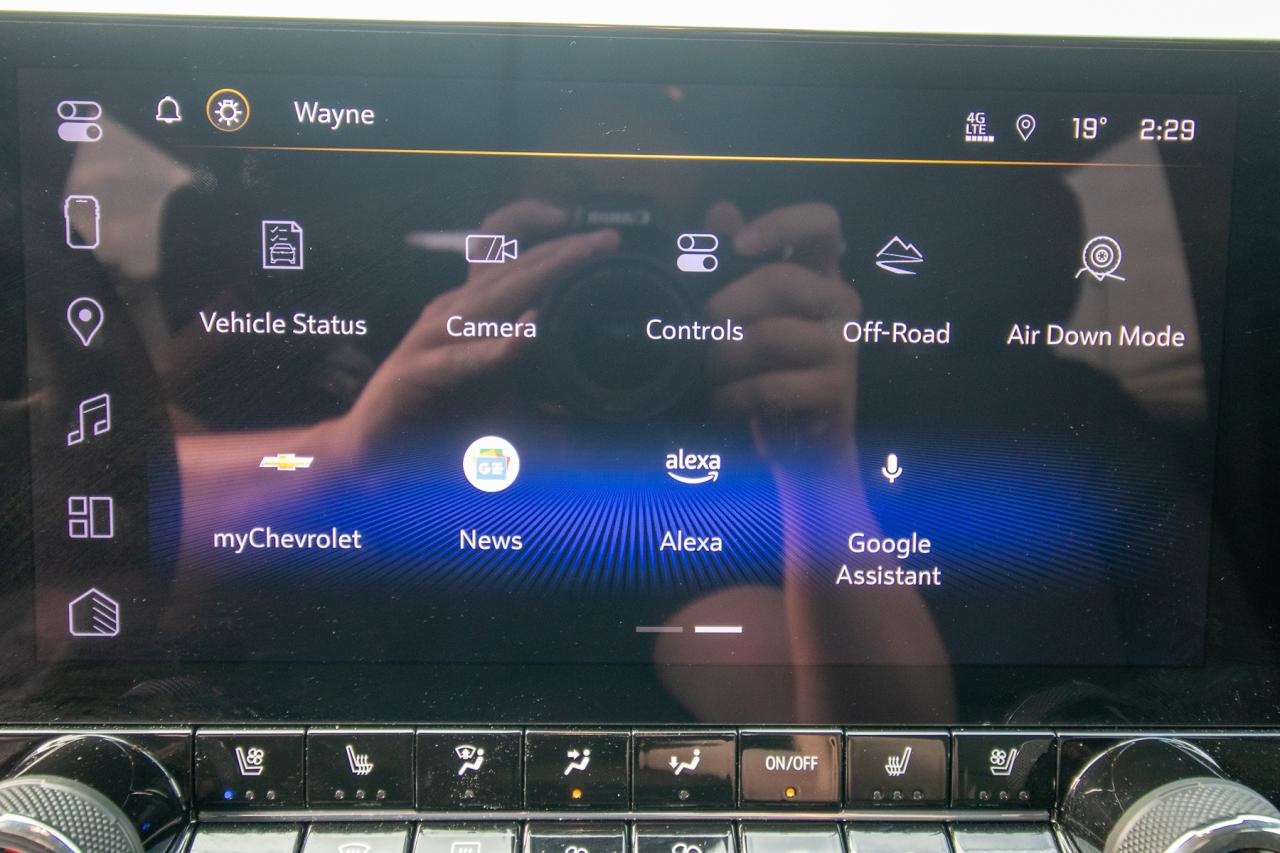 2023 Chevrolet Colorado 4WD Crew Cab ZR2 Photo5
