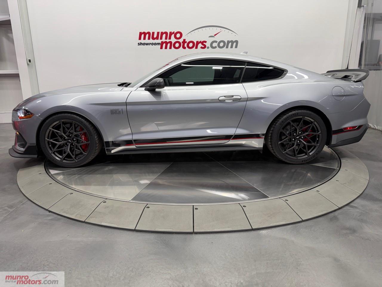 2021 Ford Mustang MACH 1 FASTBACK Photo3