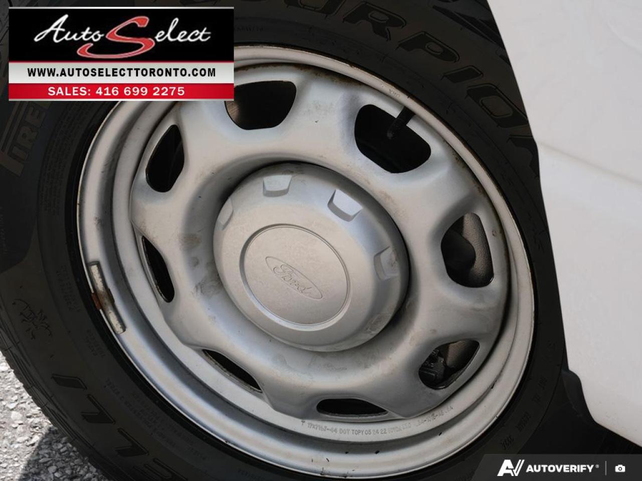 2022 Ford F-150 4x4 XL - 8 Foot Bed - Apple Carplay - Clean Carfax Photo