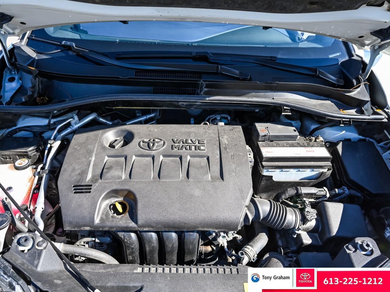 2021 Toyota C-HR XLE Premium Photo