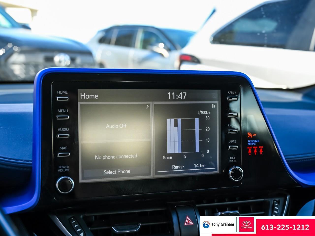 2021 Toyota C-HR XLE Premium Photo