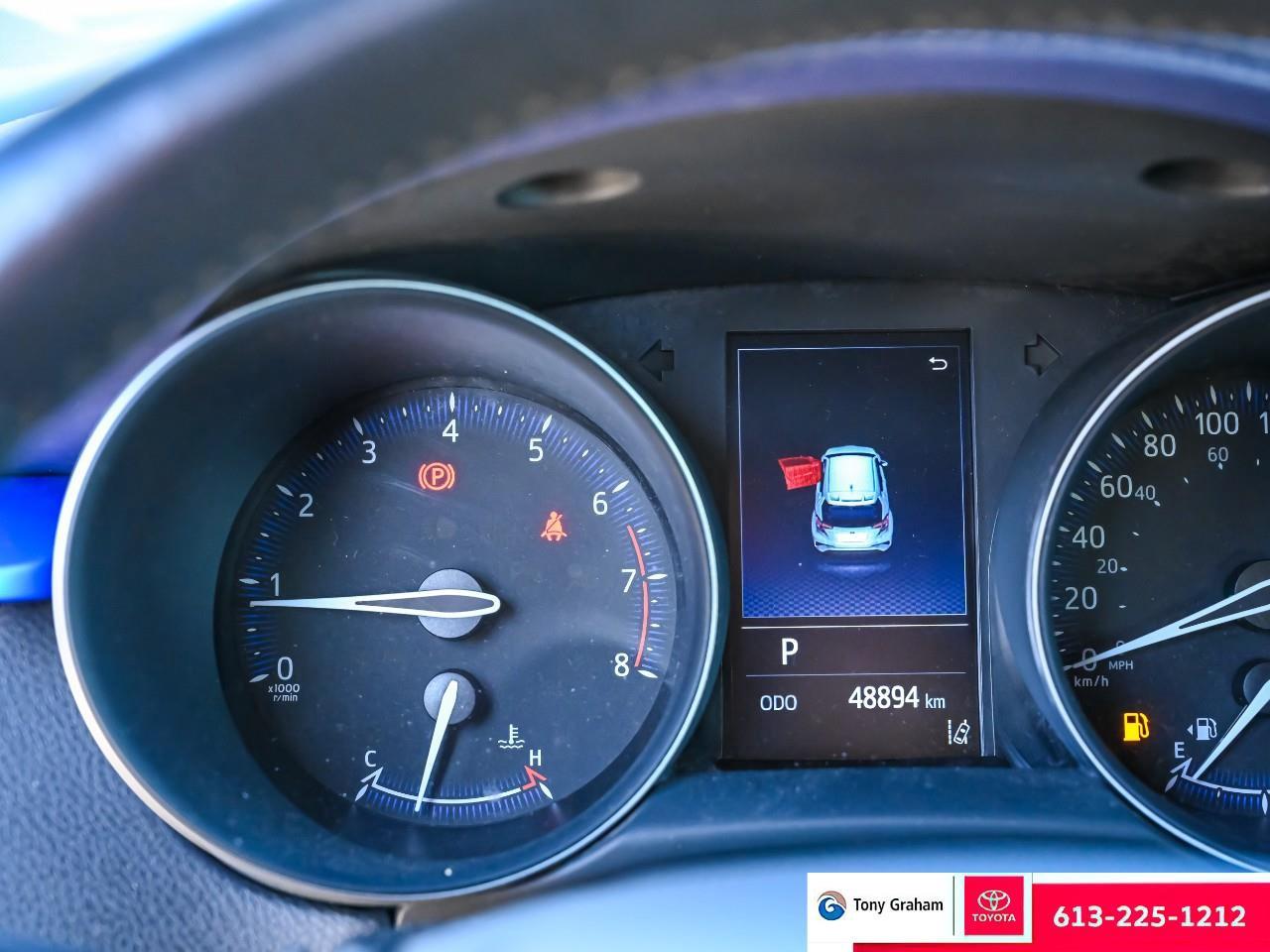 2021 Toyota C-HR XLE Premium Photo