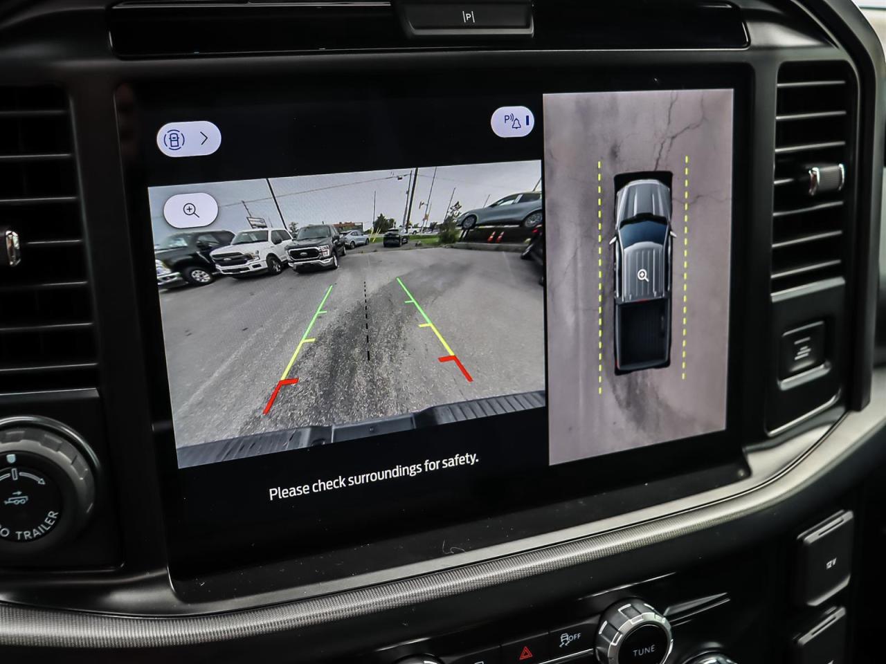 2025 Ford F-150 Lariat | 5.0L V8 | Black Appearance Pkg | Moonroof | Photo