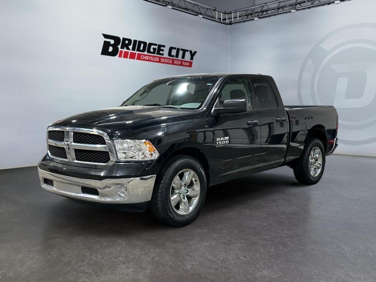 Used 2019 RAM 1500 Classic ST 3.6L V6 - SXT Plus Pkg - 6 Passenger - 3.55 Rear Towing - Bluetooth for sale in Lethbridge, AB