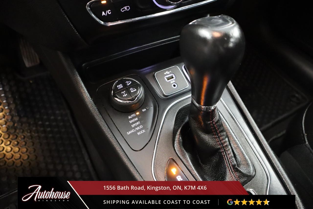 2019 Jeep Cherokee Trailhawk WI-FI HOTSPOT - REMOTE START Photo