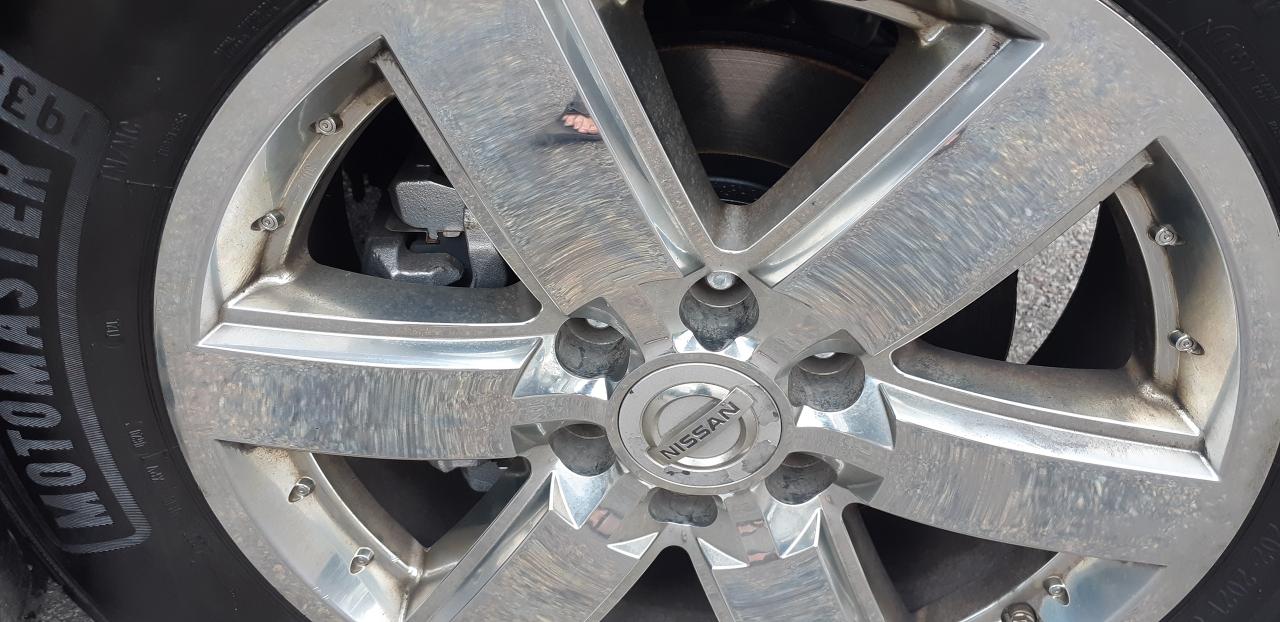2012 Nissan Armada 4WD 4dr Platinum Edition 8-passenger - Photo #25