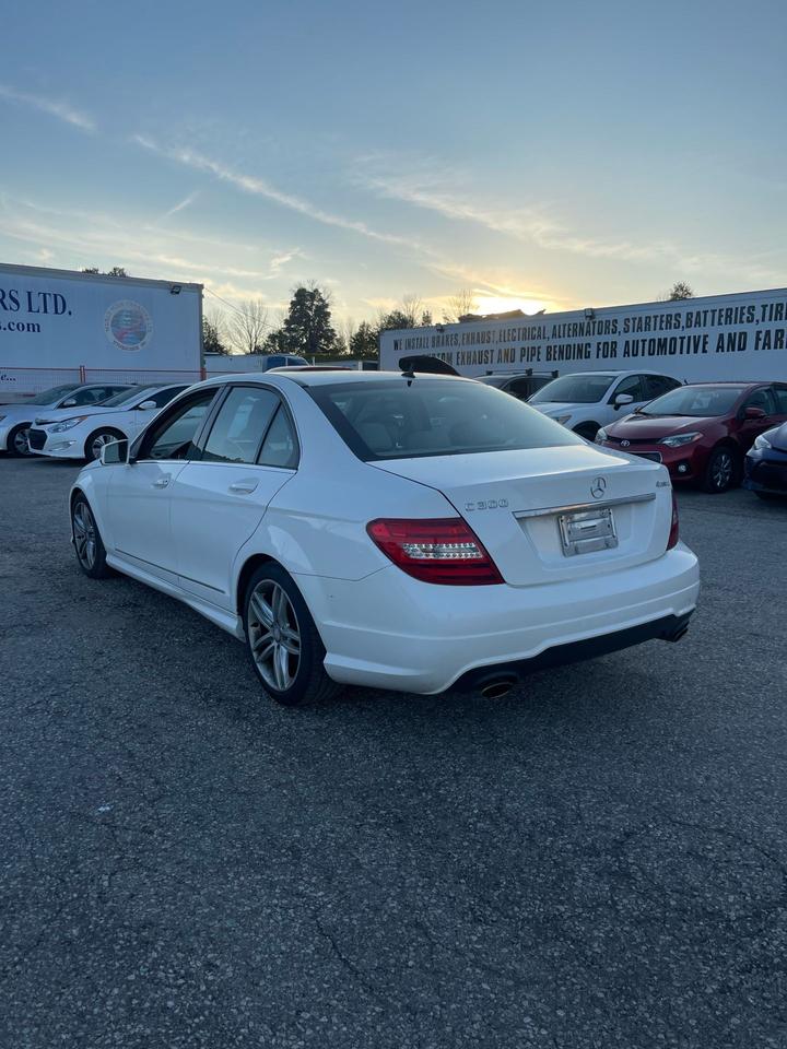 2013 Mercedes-Benz C-Class C 300 Photo3