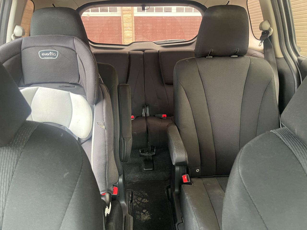 2015 Mazda MAZDA5 GS - Photo #10