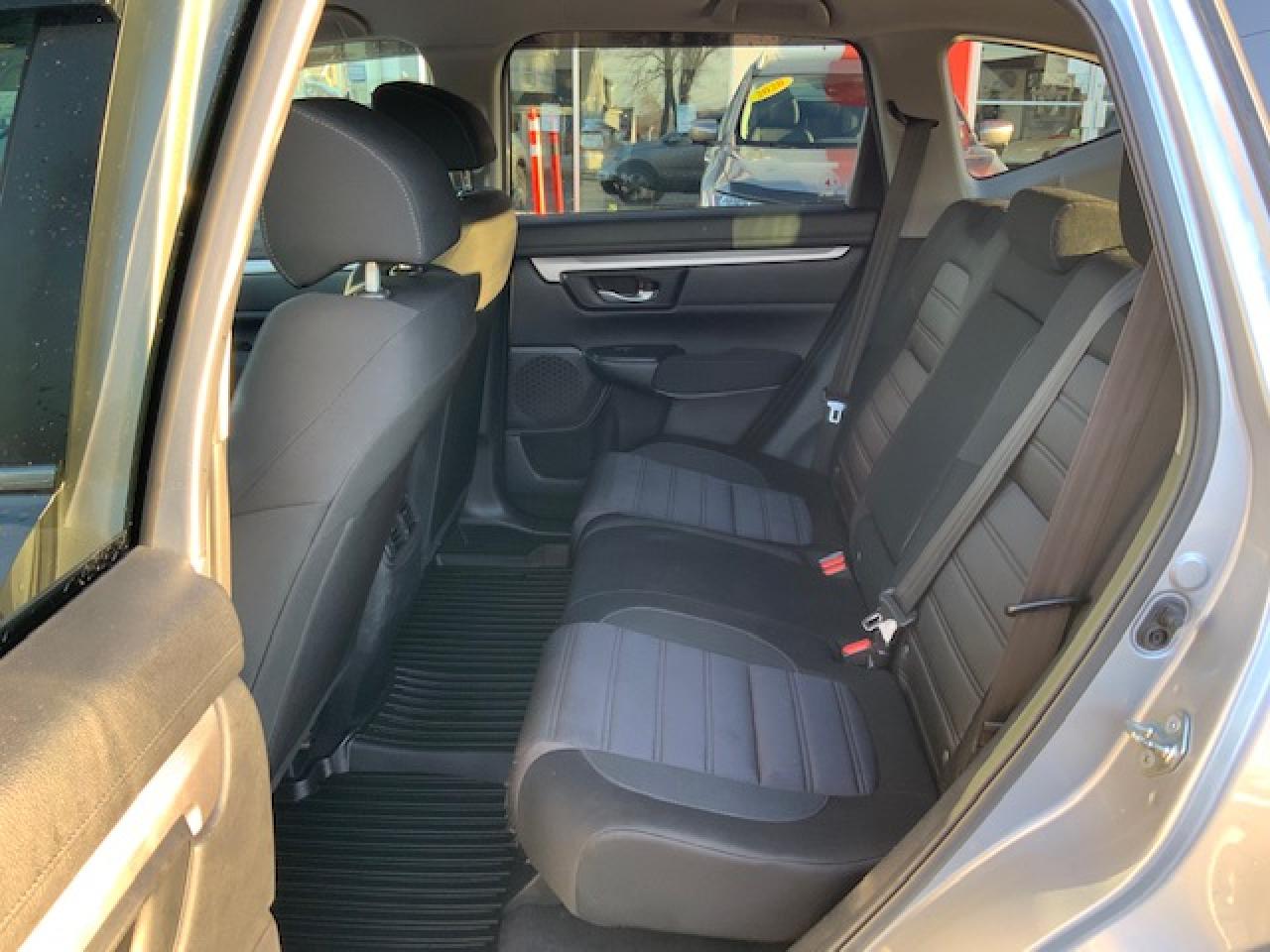 2017 Honda CR-V LX AWD Photo