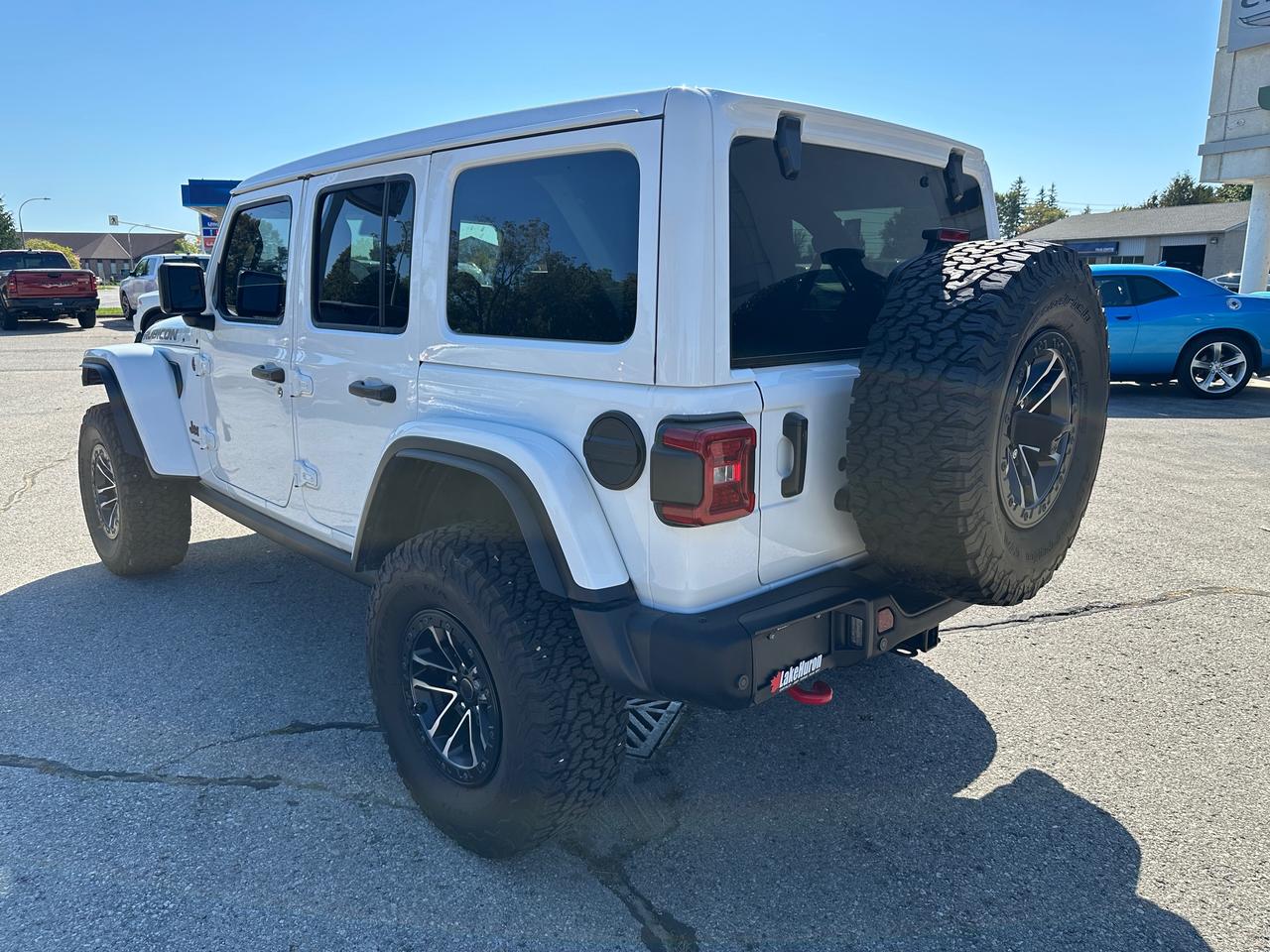 2024 Jeep Wrangler Rubicon X Photo