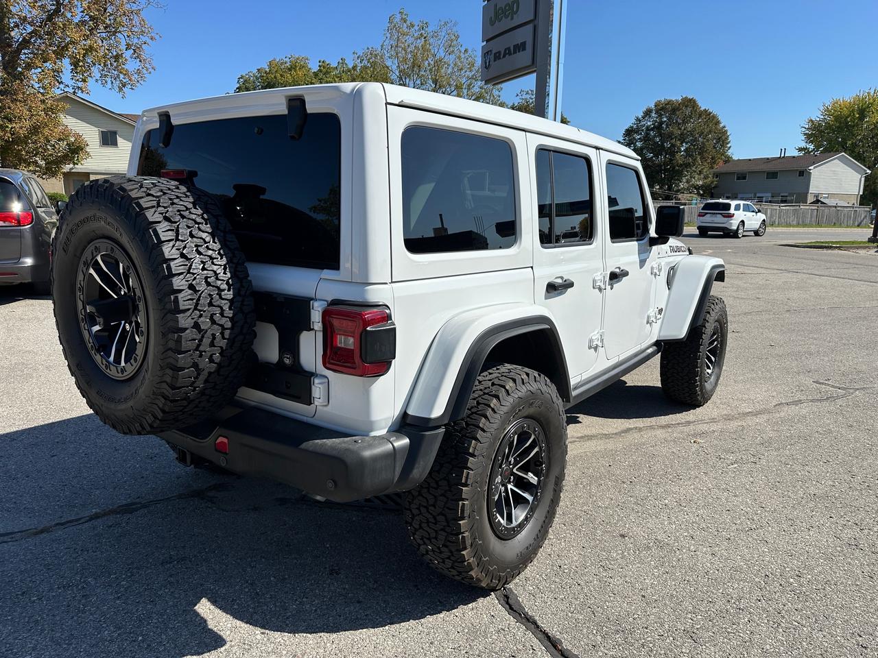 2024 Jeep Wrangler Rubicon X Photo