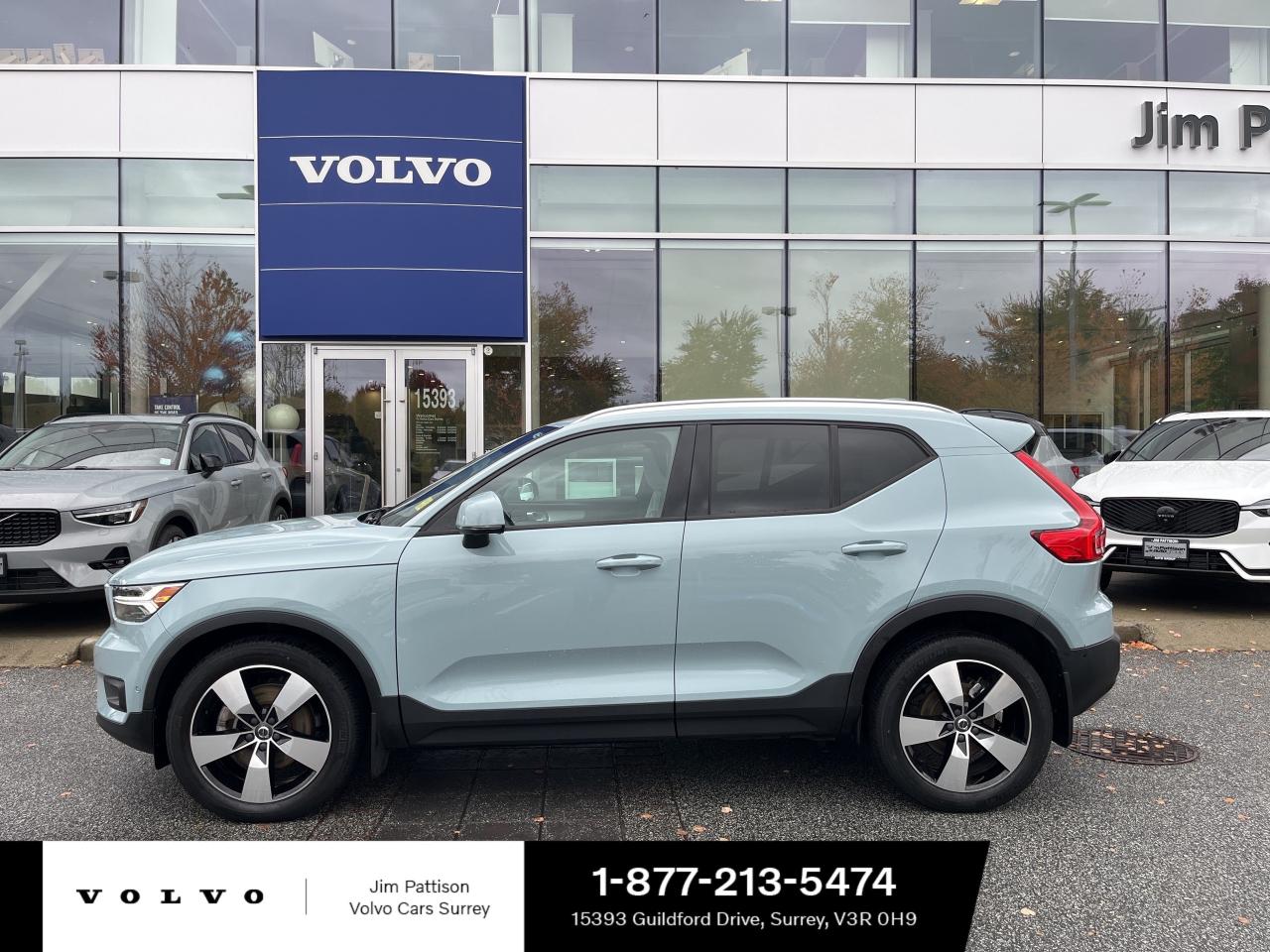 Used 2019 Volvo XC40 T5 AWD Momentum | NO ACCIDENTS!! for sale in Surrey, BC