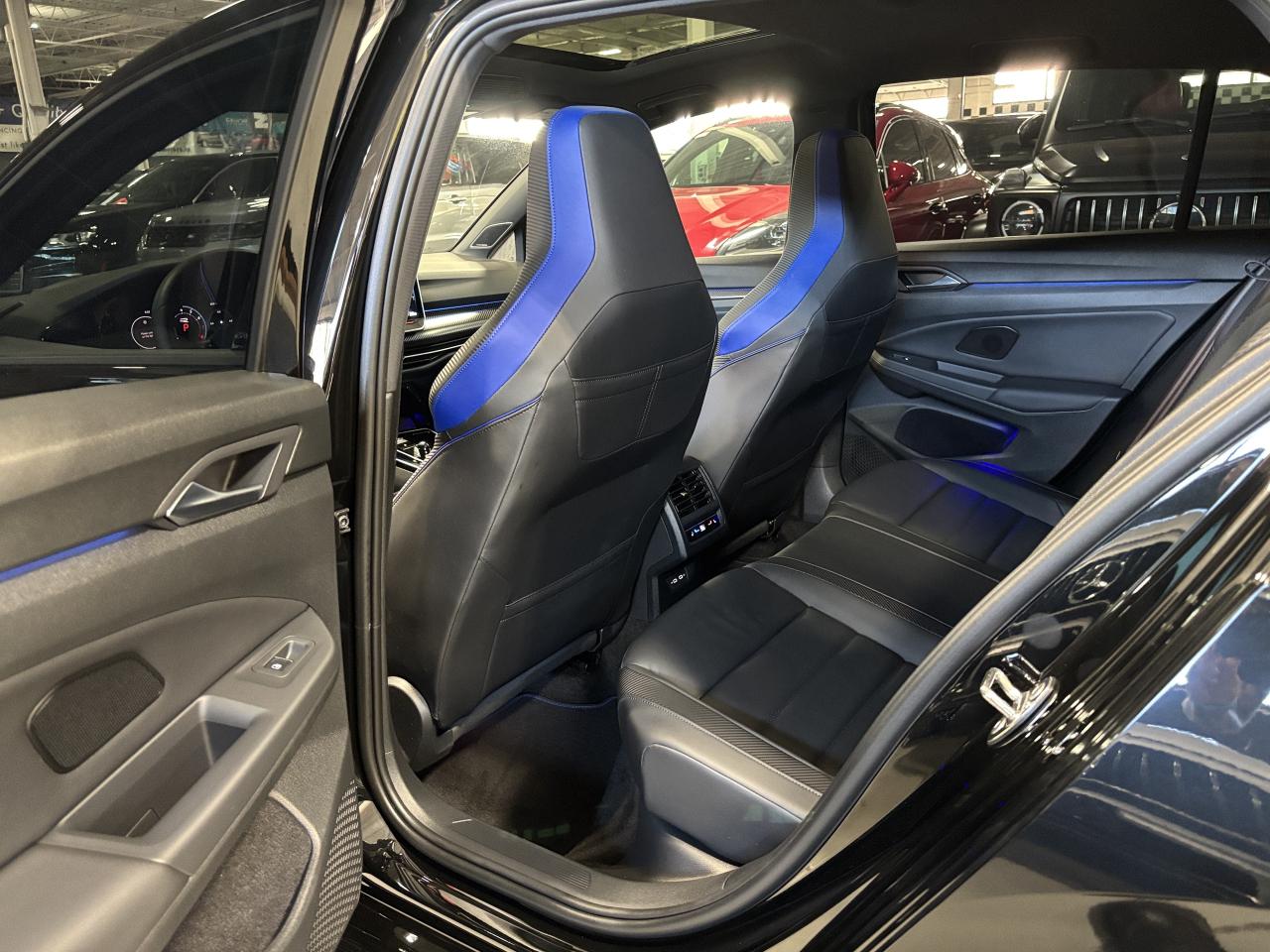 2025 Volkswagen Golf R Black Edition DSG|AWD|SUNROOF|NAV|HARMANKARDON|HUD - Photo #12