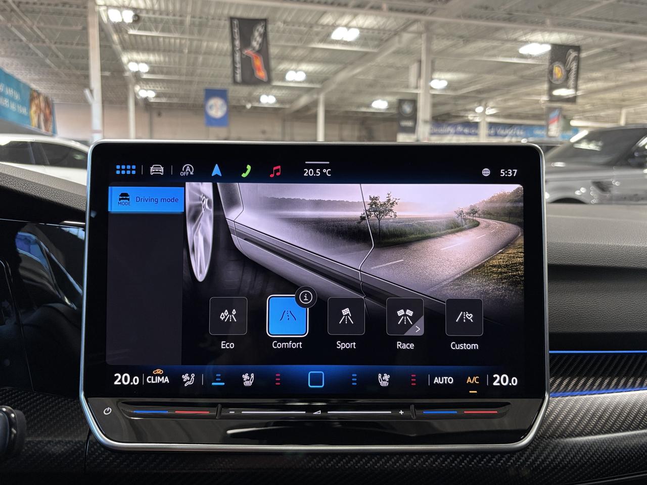 2025 Volkswagen Golf R Black Edition DSG|AWD|SUNROOF|NAV|HARMANKARDON|HUD - Photo #39
