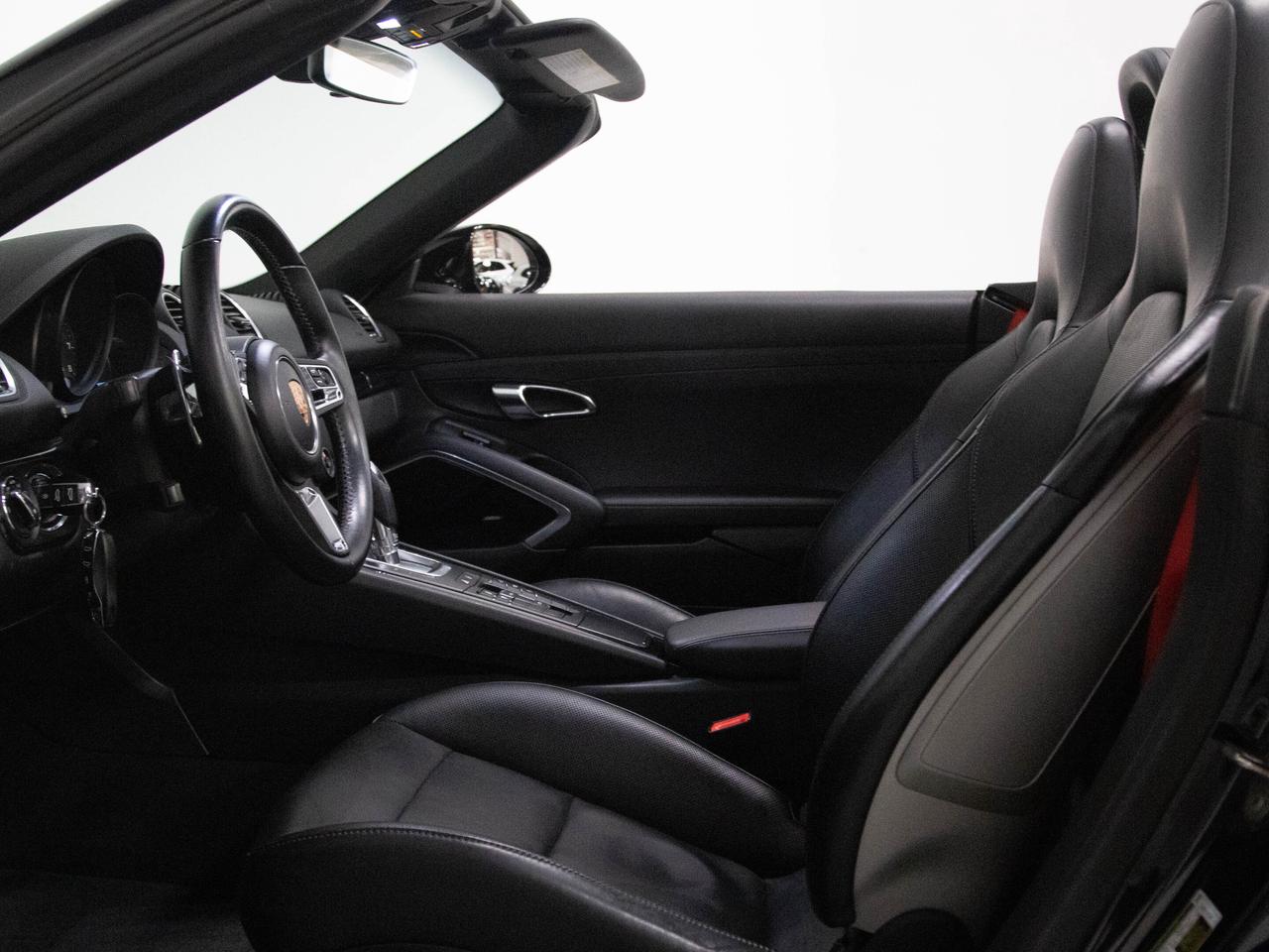 2018 Porsche Boxster 718 GTS | PREMIUM PLUS | BOSE | 20"RIM Photo