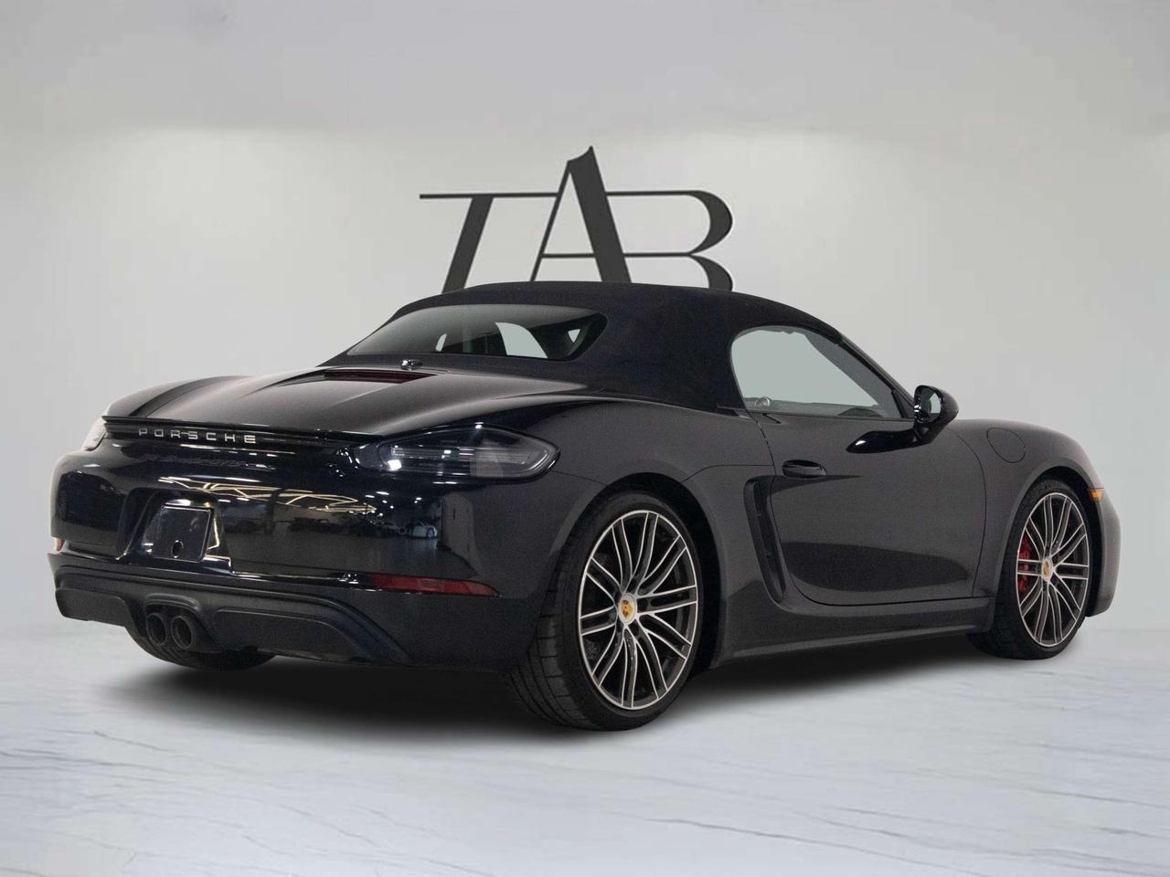 2018 Porsche Boxster 718 GTS | PREMIUM PLUS | BOSE | 20"RIM Photo3