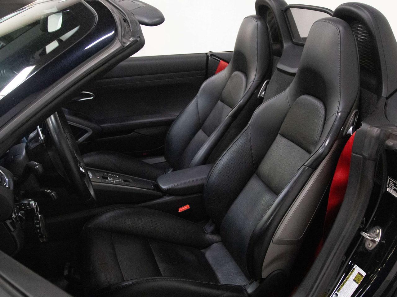 2018 Porsche Boxster 718 GTS | PREMIUM PLUS | BOSE | 20"RIM Photo