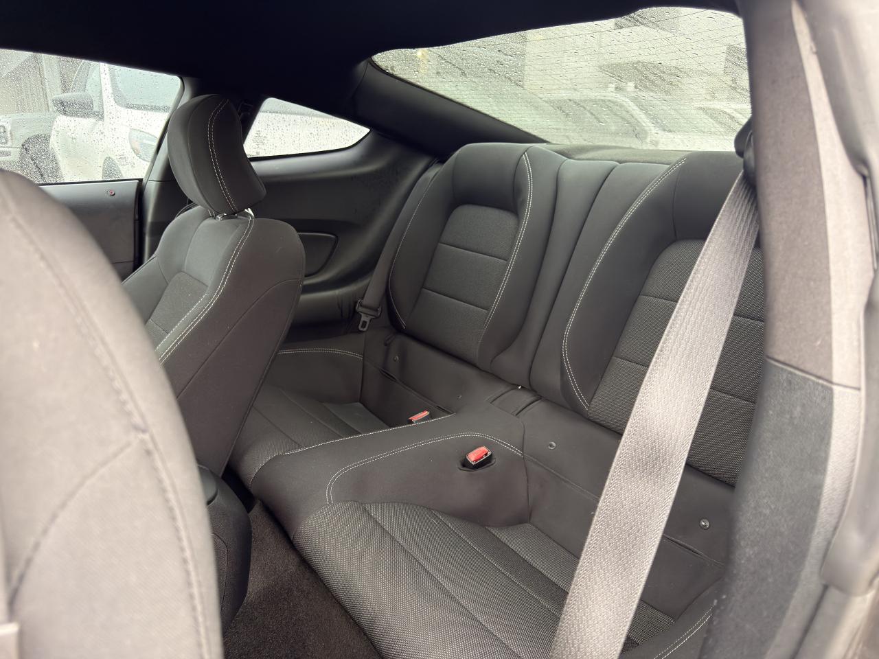 2017 Ford Mustang 2DR FASTBACK V6 Photo