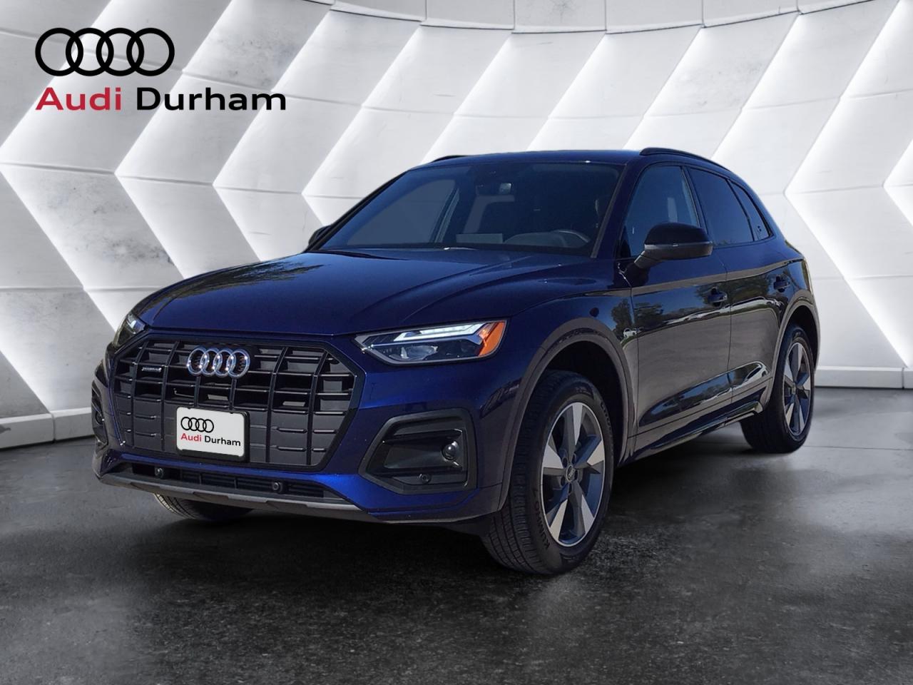 Used 2024 Audi Q5 2.0T Komfort + Black Optics Package for sale in Whitby, ON