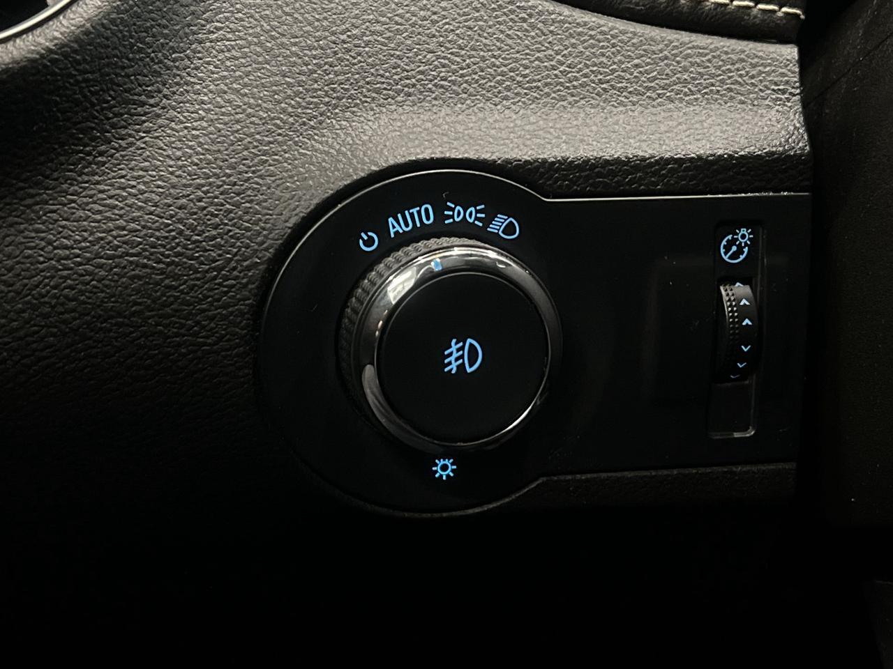 2014 Chevrolet Camaro 2LT RS | 323HP | HTD LEATHER | HUD | 20IN ALLOYS Photo