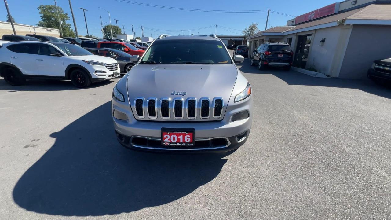 2016 Jeep Cherokee LIMITED AWD |V6 |COOLED LEATHER |PANO ROOF | NAV Photo2
