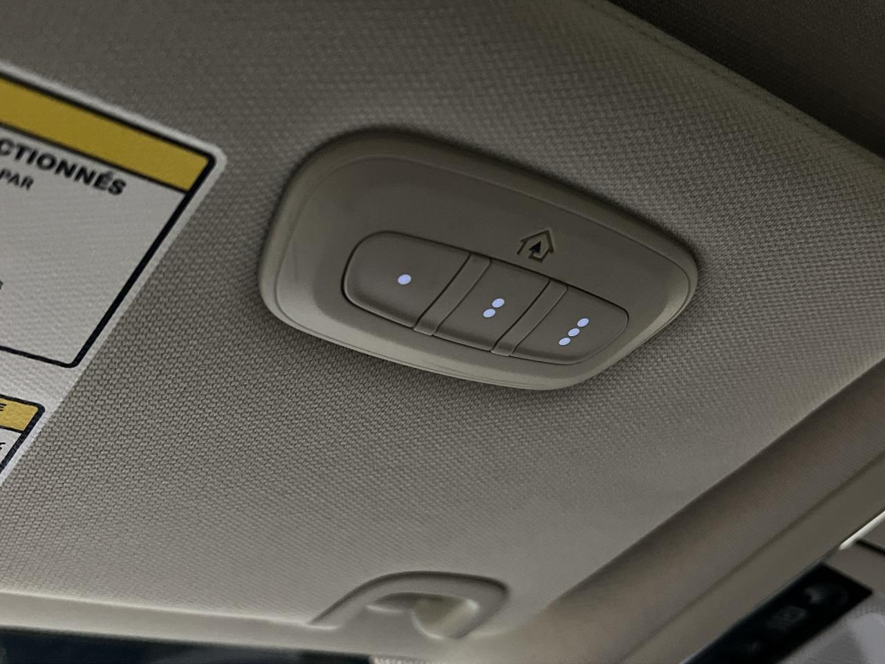 2016 Jeep Cherokee LIMITED AWD |V6 |COOLED LEATHER |PANO ROOF | NAV Photo