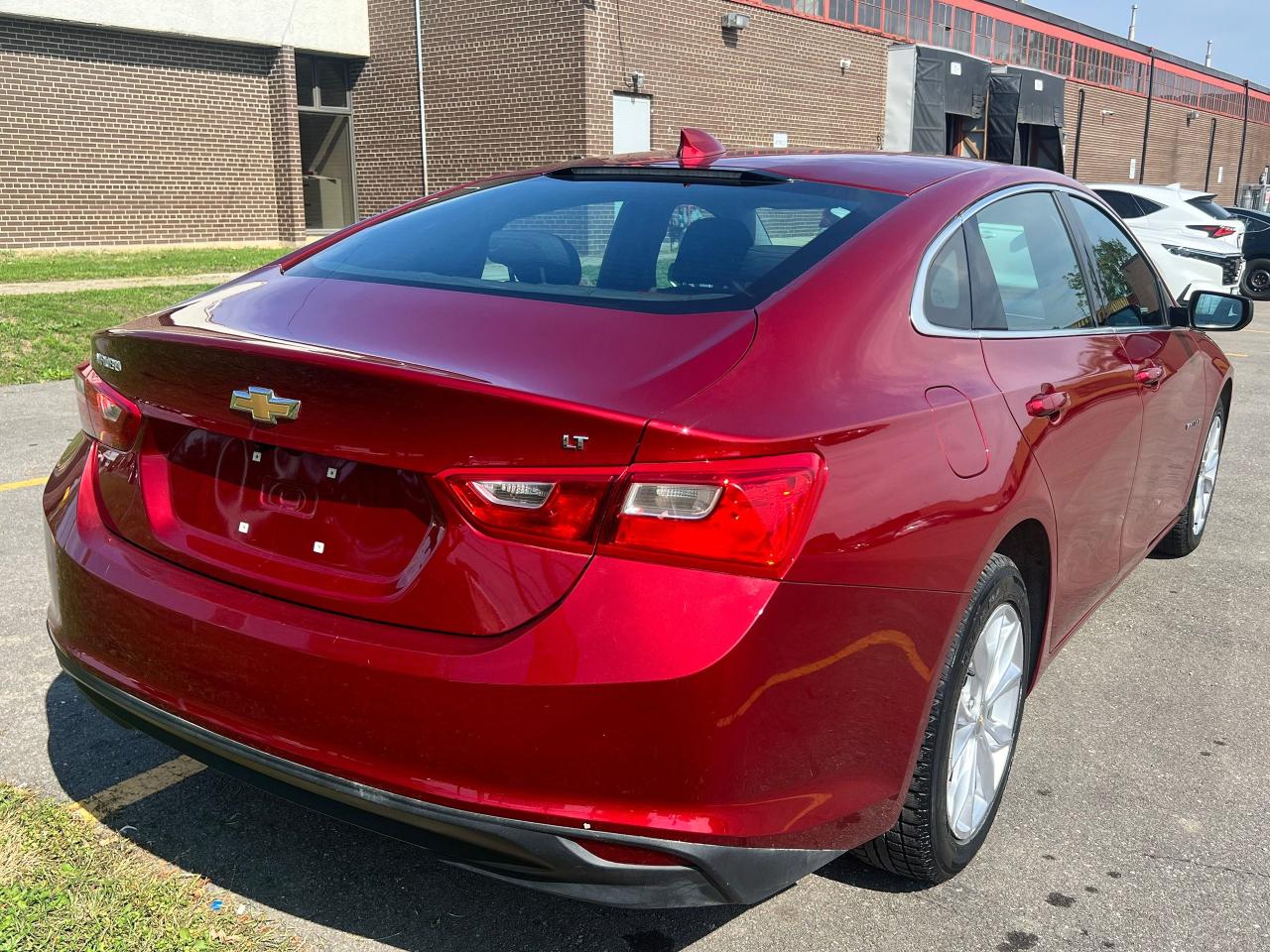 2023 Chevrolet Malibu 1LT - Photo #7