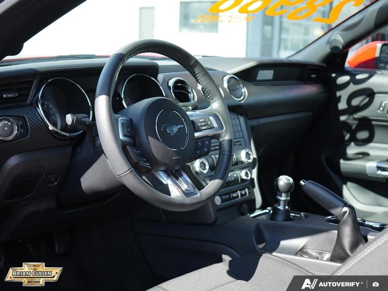 2017 Ford Mustang V6 2dr Conv V6 Photo