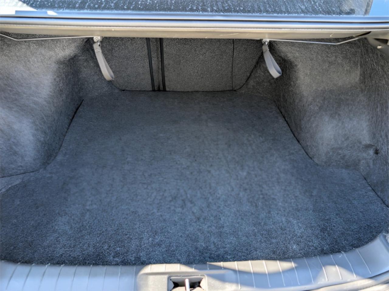 2018 Nissan Altima S  **CAM - BLUETOOTH - HTD SEATS** Photo