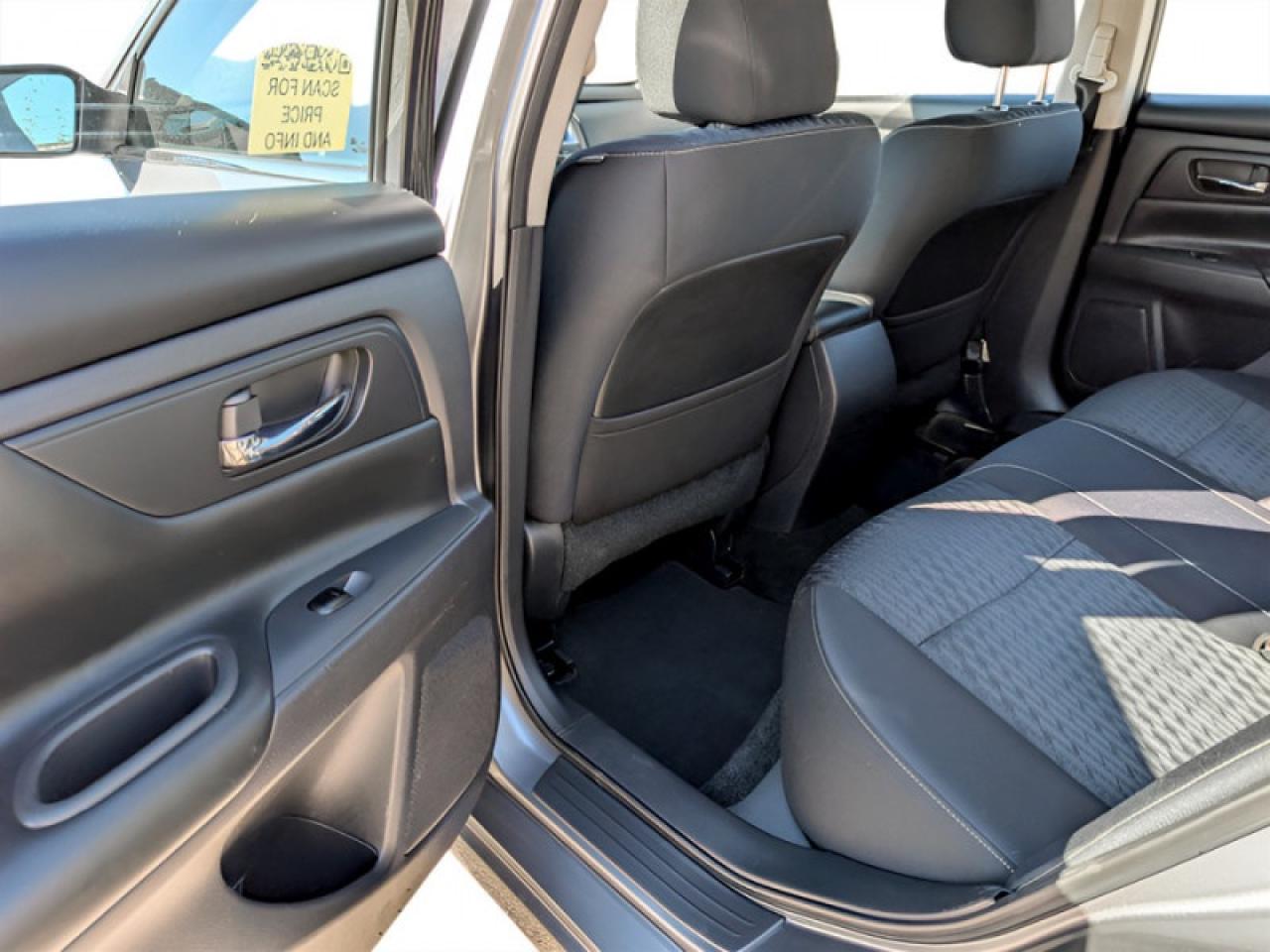 2018 Nissan Altima S  **CAM - BLUETOOTH - HTD SEATS** Photo