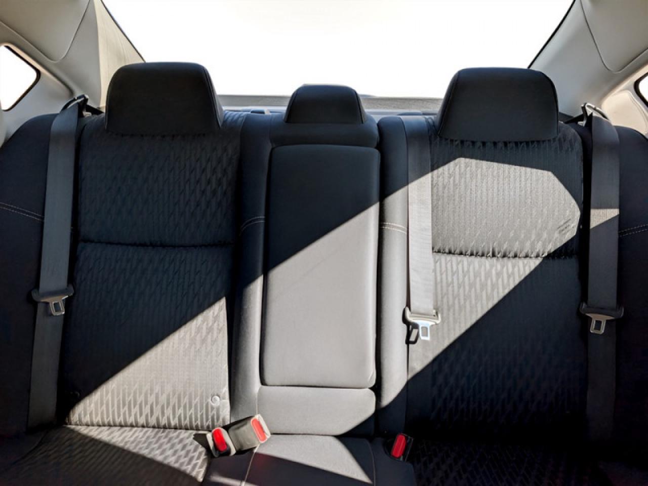 2018 Nissan Altima S  **CAM - BLUETOOTH - HTD SEATS** Photo