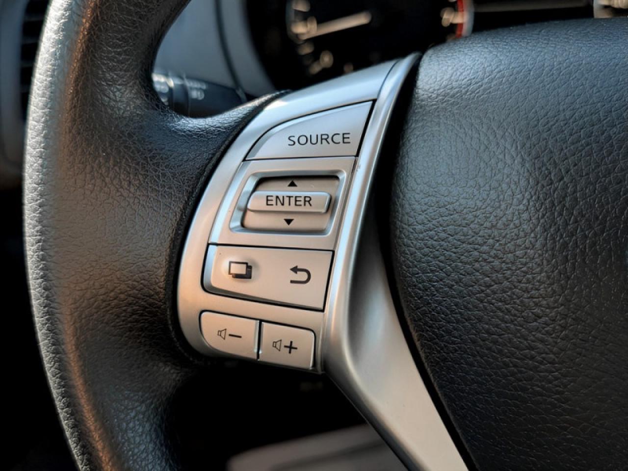 2018 Nissan Altima S  **CAM - BLUETOOTH - HTD SEATS** Photo