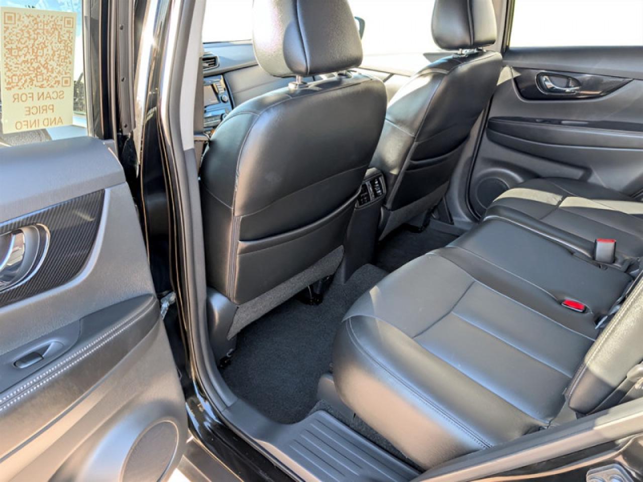 2017 Nissan Rogue SL Platinum  **360 CAM - PANO ROOF** Photo