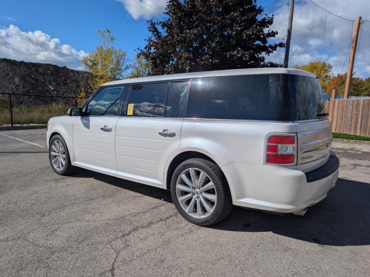 2016 Ford Flex Limited  **VISTA ROOF - EQUIP. 303A** Photo2