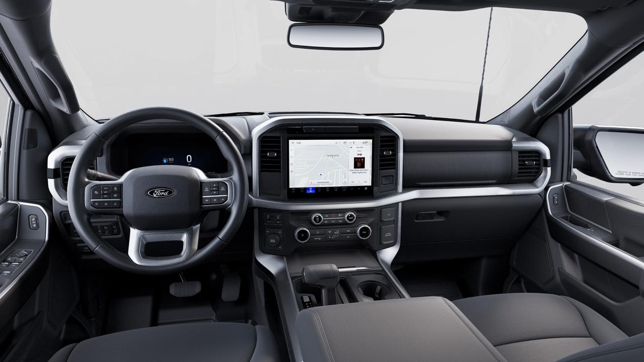 2025 Ford F-150 XLT 4WD SuperCrew 5.5' Box Photo5
