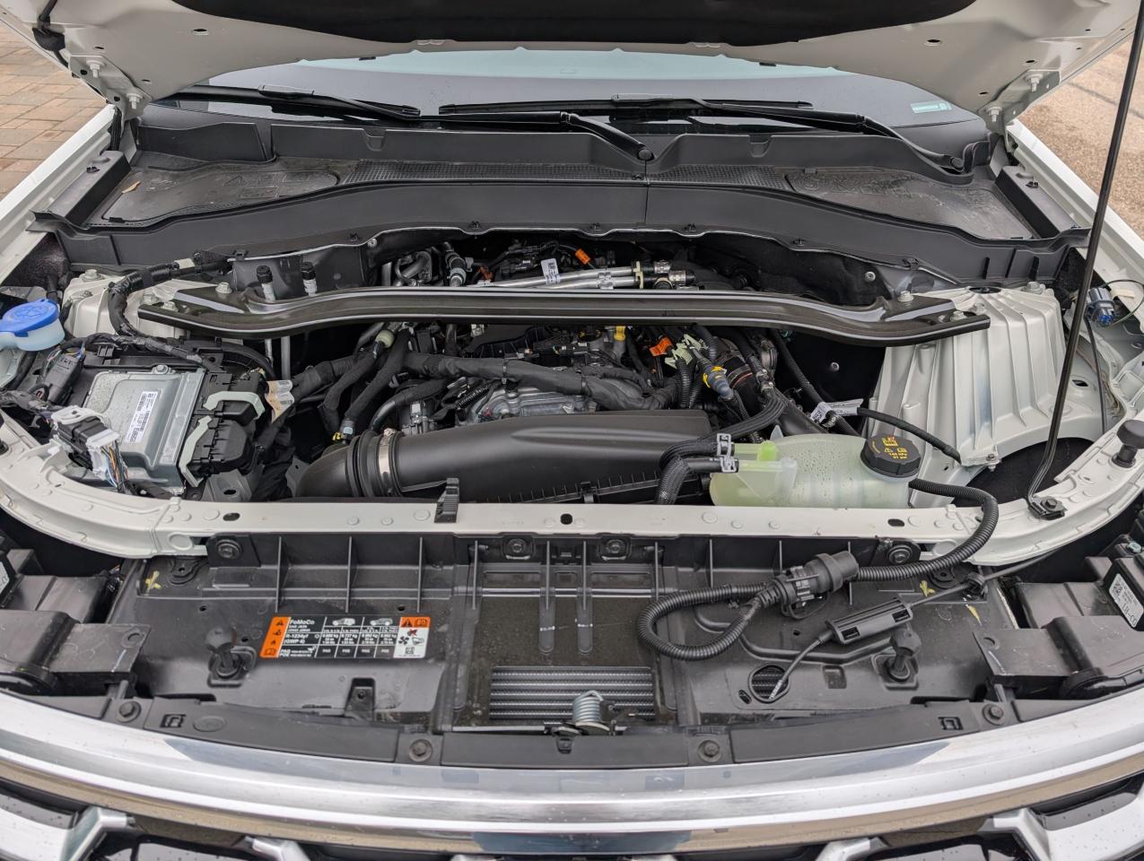 2025 Ford Explorer Platinum Photo5