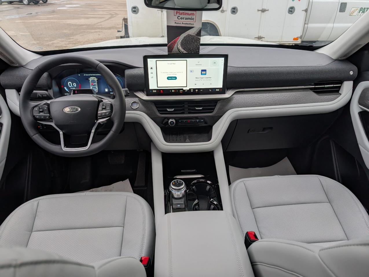 2025 Ford Explorer Platinum Photo5