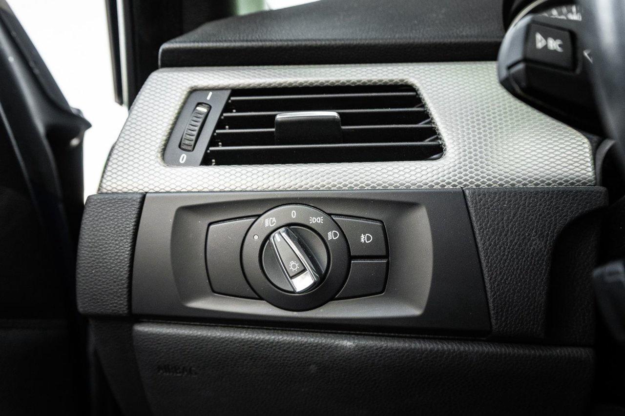 2013 BMW 3 Series 335is Photo