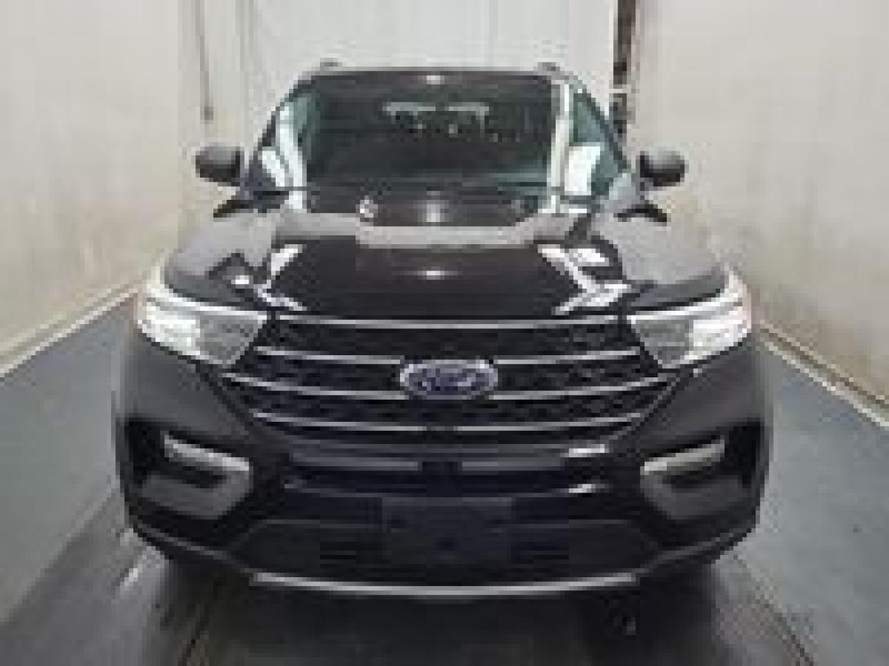 2021 Ford Explorer XLT Photo4