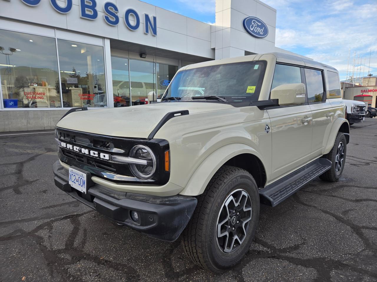 2025 Ford Bronco Outer Banks Photo0