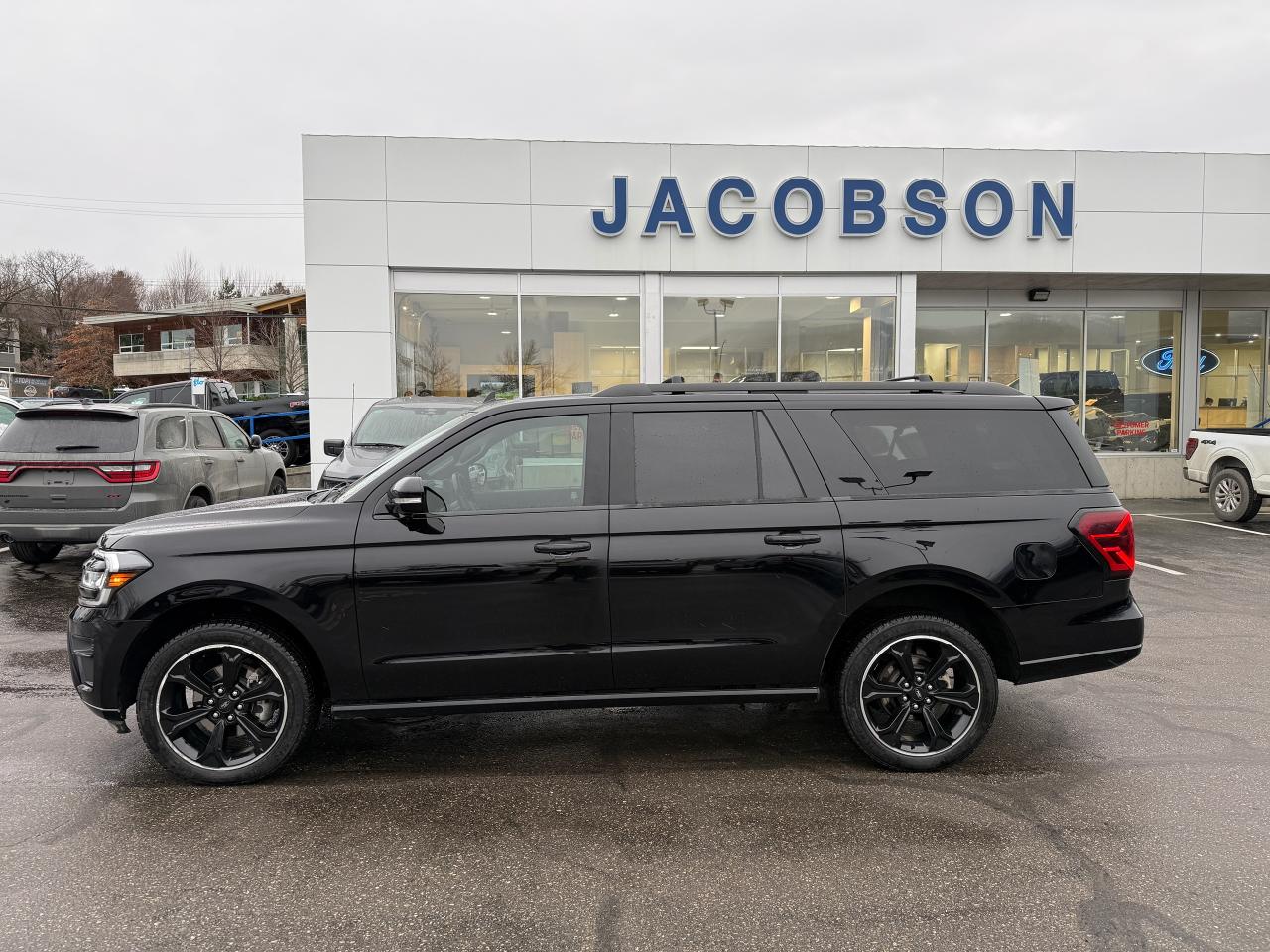 2023 Ford Expedition Limited MAX Photo1