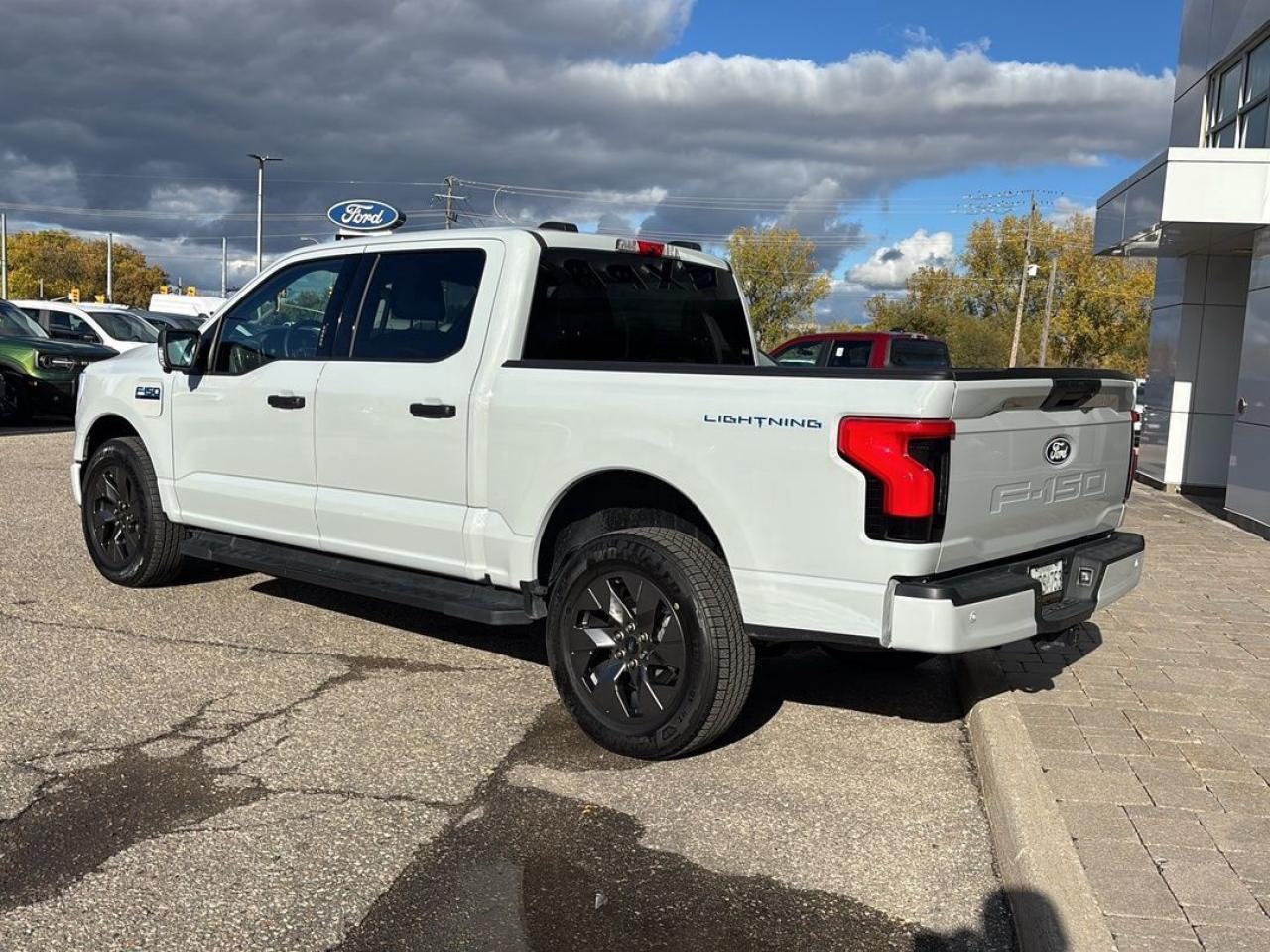 2024 Ford F-150 Lightning XLT, STANDARD RANGE BATTERY, REAR CAMERA! Photo