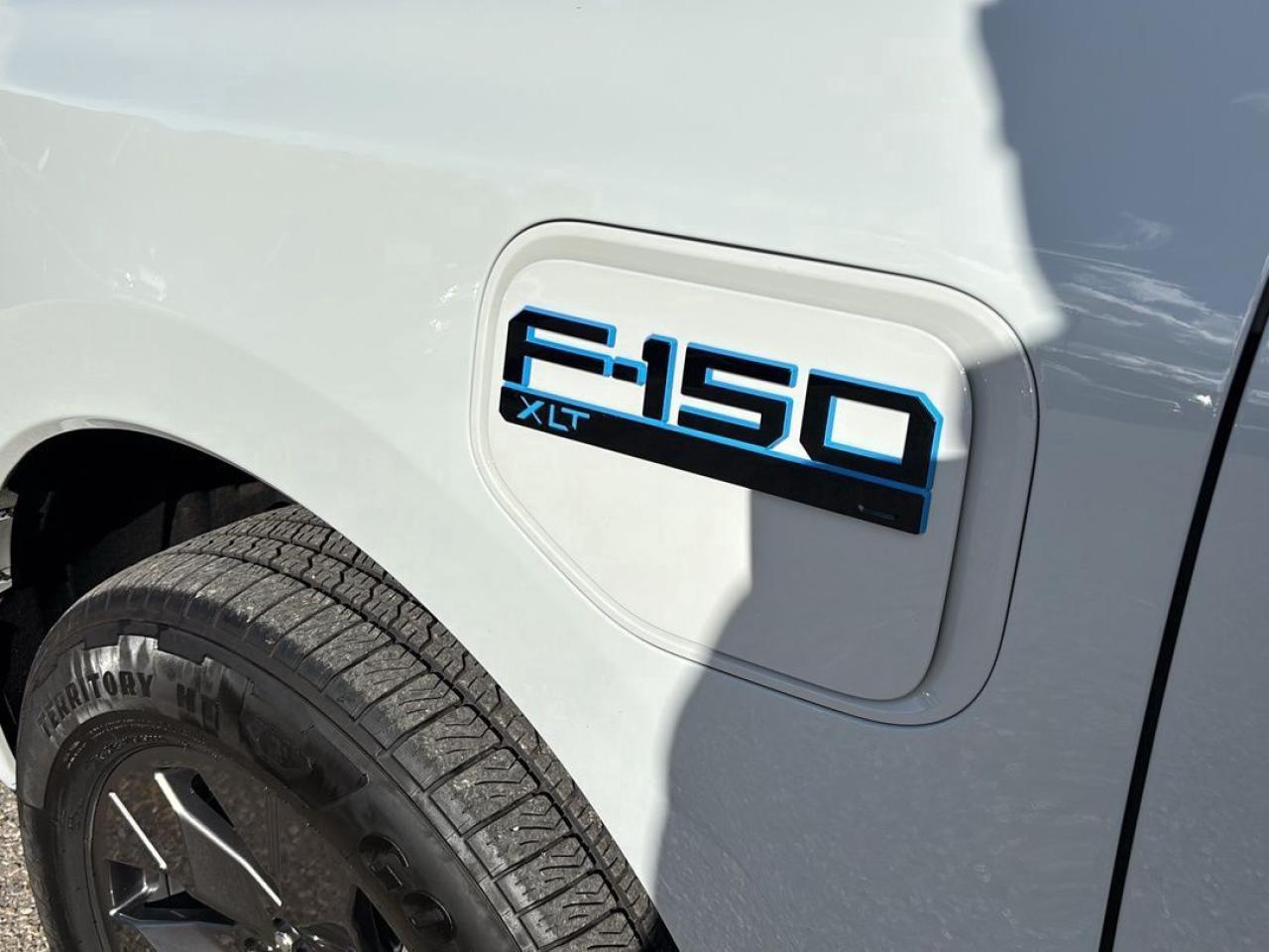 2024 Ford F-150 Lightning XLT, STANDARD RANGE BATTERY, REAR CAMERA! Photo