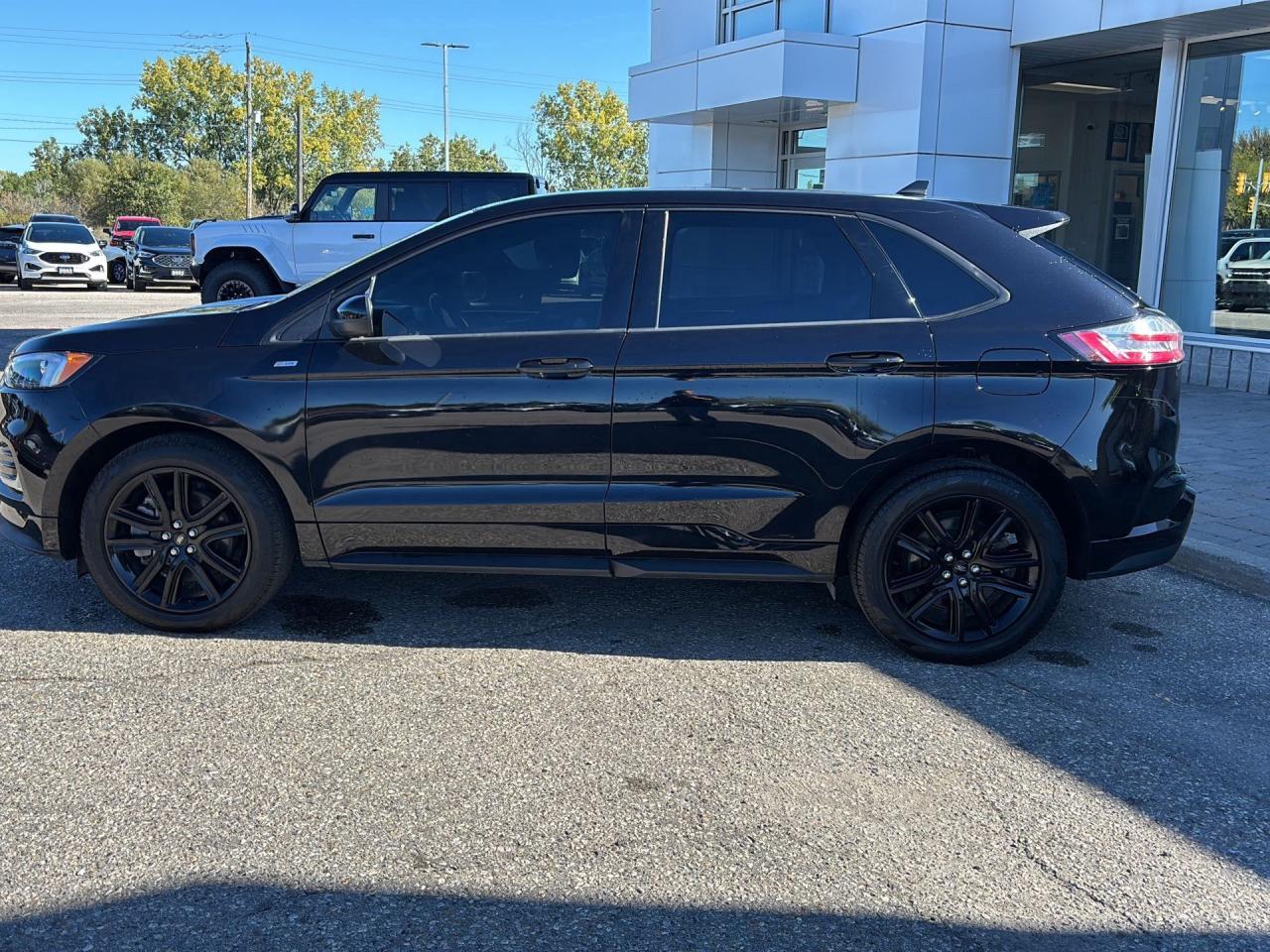 2024 Ford Edge ST Line Photo5