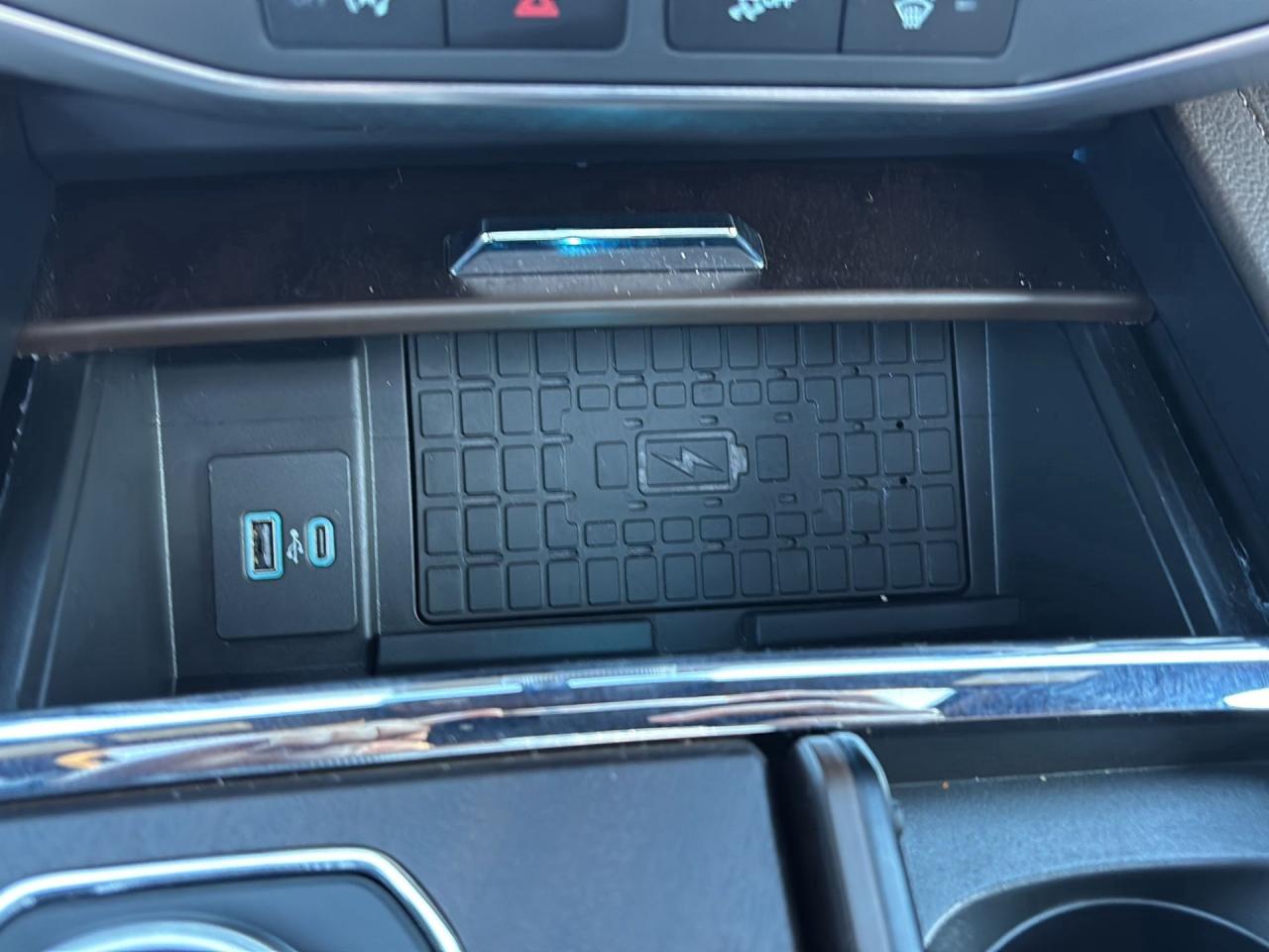 2024 Ford Expedition King Ranch Max Photo5